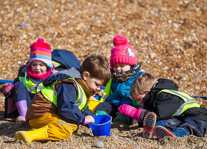  NURSERYBEACH20BRIGHTON PICTURES  
